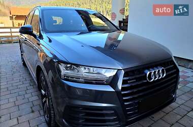 Позашляховик / Кросовер Audi Q7 2017 в Татарові