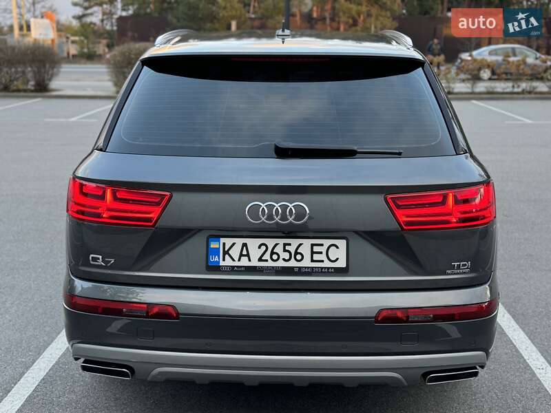 Внедорожник / Кроссовер Audi Q7 2018 в Киеве