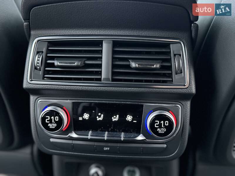 Внедорожник / Кроссовер Audi Q7 2018 в Киеве