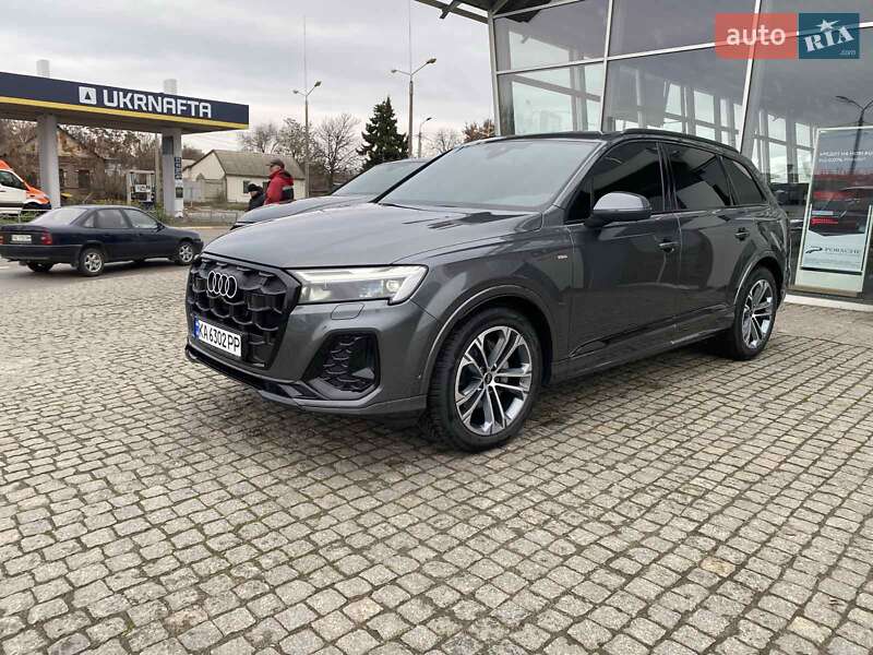 Внедорожник / Кроссовер Audi Q7 2025 в Днепре фото 2 Внедорожник / Кроссовер Audi Q7 2025 в Днепре