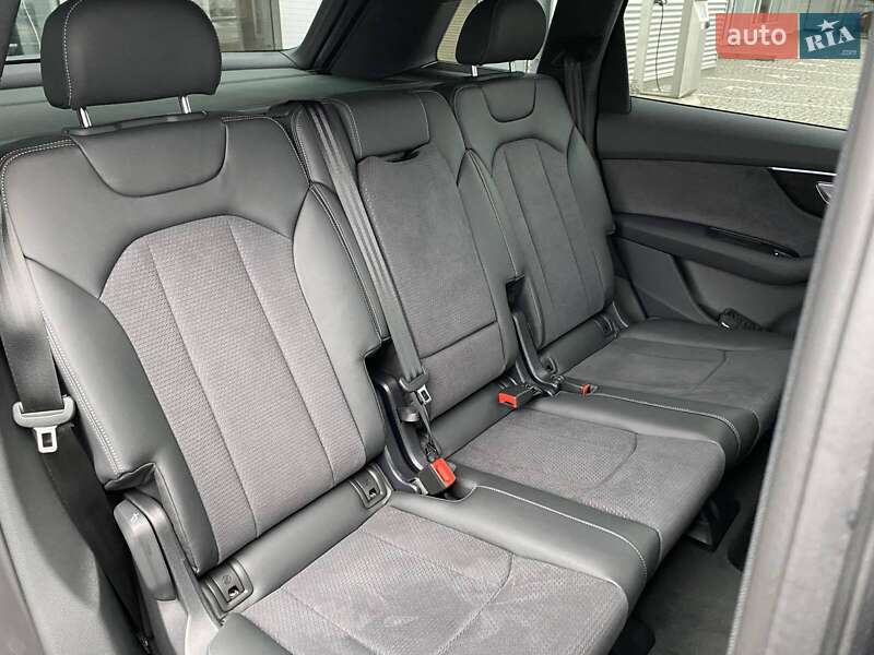 Внедорожник / Кроссовер Audi Q7 2025 в Днепре фото 25 Внедорожник / Кроссовер Audi Q7 2025 в Днепре