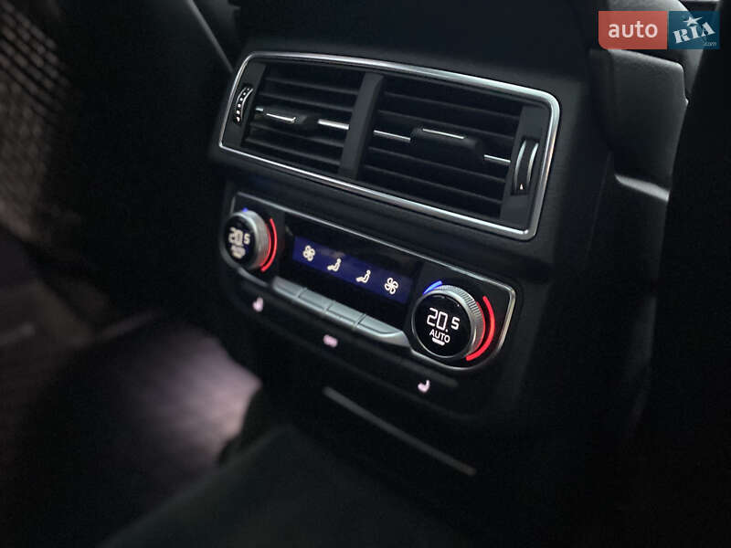 Внедорожник / Кроссовер Audi Q7 2016 в Соленом фото 20 Внедорожник / Кроссовер Audi Q7 2016 в Соленом