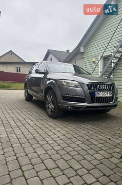 Внедорожник / Кроссовер Audi Q7 2014 в Рудки