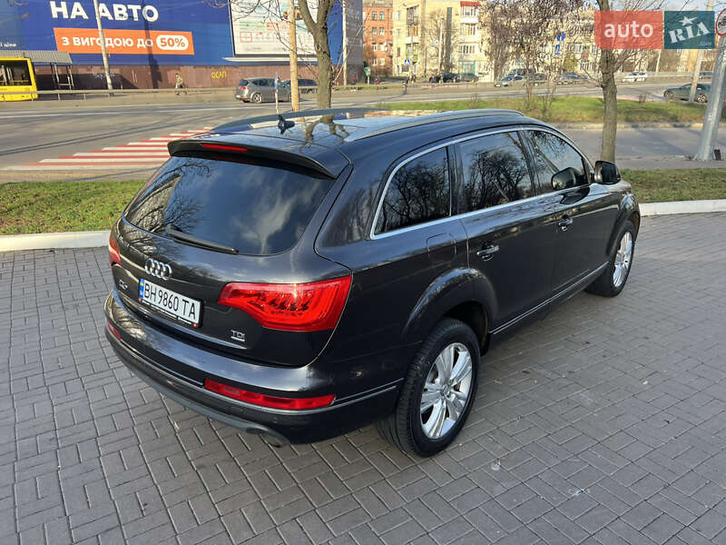 Внедорожник / Кроссовер Audi Q7 2010 в Киеве фото 6 Внедорожник / Кроссовер Audi Q7 2010 в Киеве