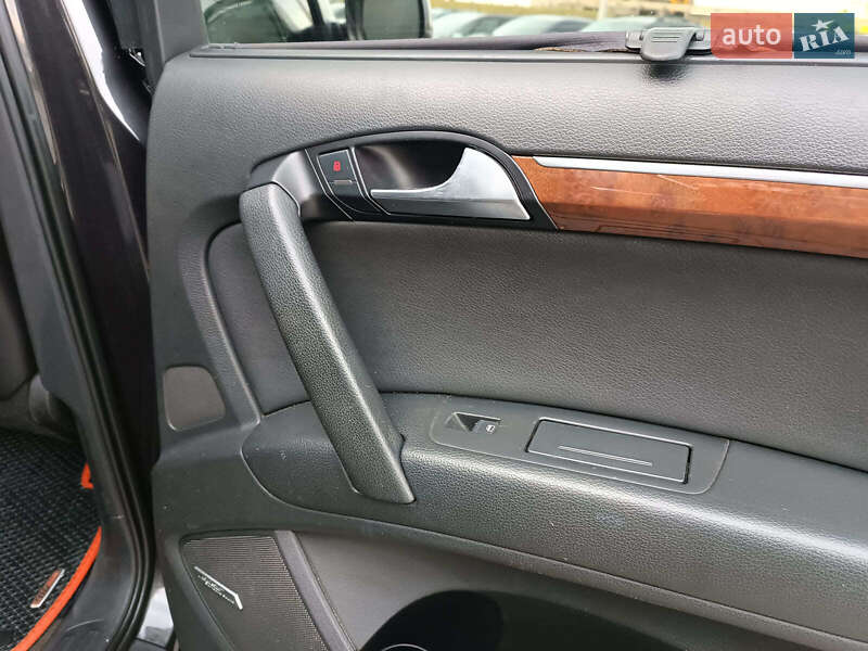 Внедорожник / Кроссовер Audi Q7 2007 в Львове фото 43 Внедорожник / Кроссовер Audi Q7 2007 в Львове