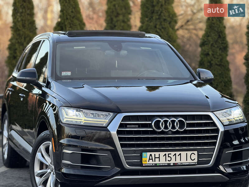 Внедорожник / Кроссовер Audi Q7 2017 в Надворной