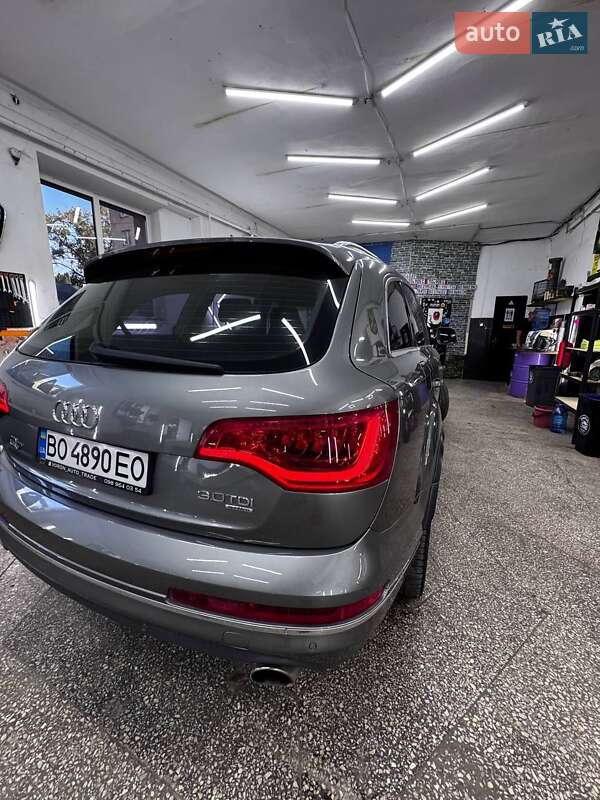 Внедорожник / Кроссовер Audi Q7 2014 в Тернополе