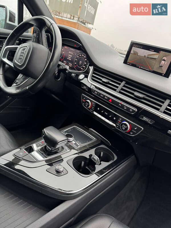 Внедорожник / Кроссовер Audi Q7 2018 в Киеве фото 16 Внедорожник / Кроссовер Audi Q7 2018 в Киеве