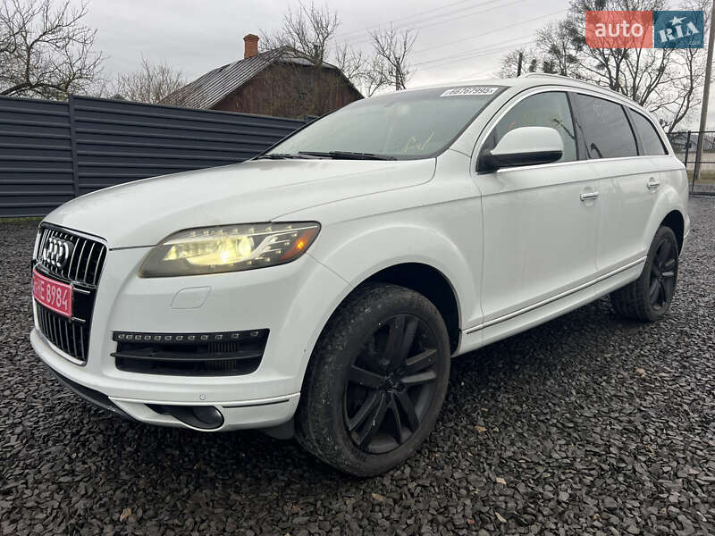 Внедорожник / Кроссовер Audi Q7 2014 в Владимире