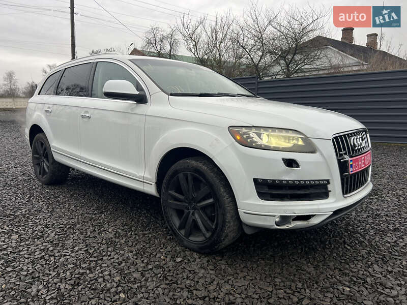Внедорожник / Кроссовер Audi Q7 2014 в Владимире