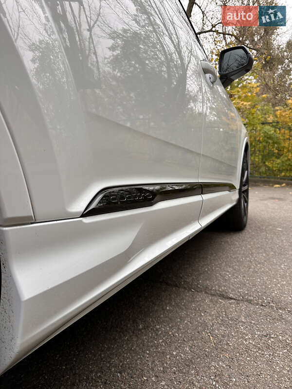Внедорожник / Кроссовер Audi Q7 2020 в Киеве фото 18 Внедорожник / Кроссовер Audi Q7 2020 в Киеве