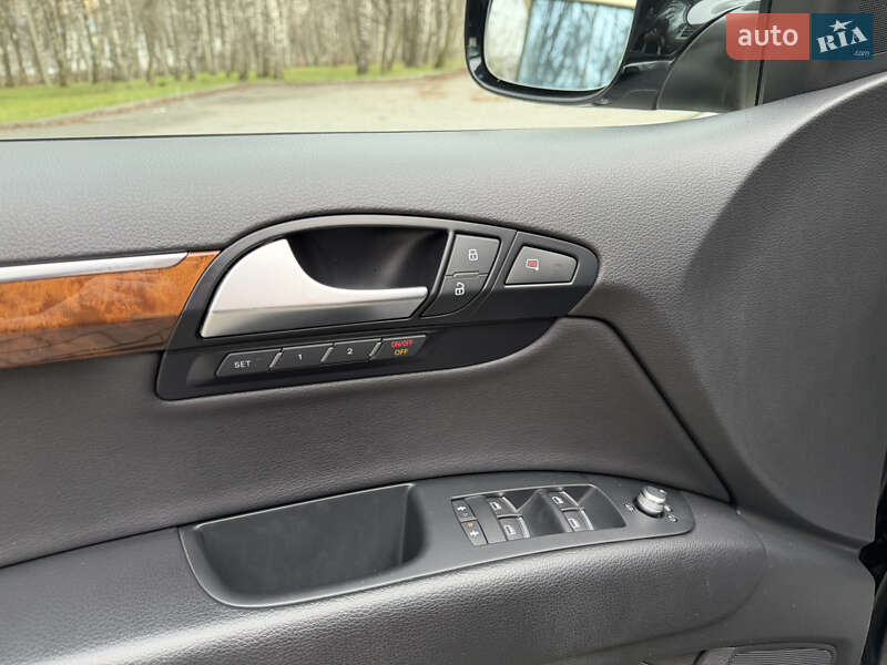 Внедорожник / Кроссовер Audi Q7 2015 в Тернополе фото 8 Внедорожник / Кроссовер Audi Q7 2015 в Тернополе