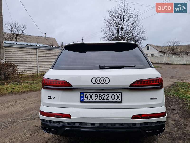 Внедорожник / Кроссовер Audi Q7 2023 в Киеве фото 15 Внедорожник / Кроссовер Audi Q7 2023 в Киеве