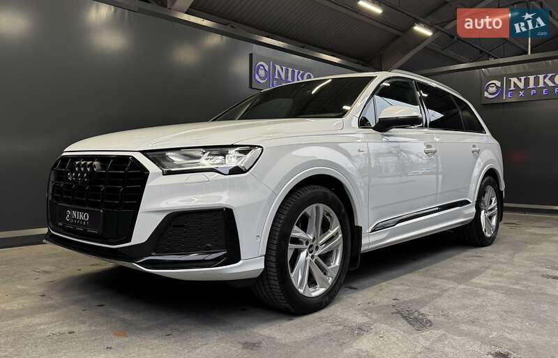Внедорожник / Кроссовер Audi Q7 2022 в Киеве