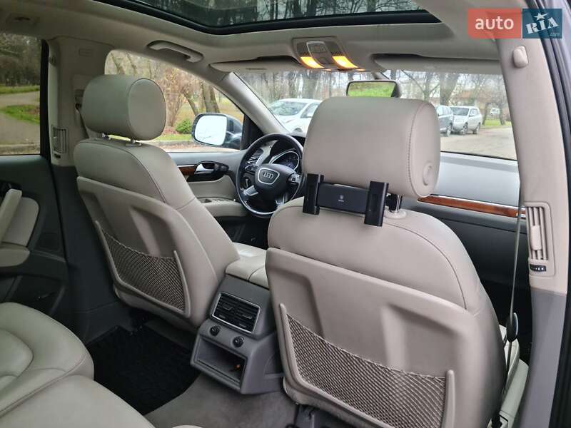 Внедорожник / Кроссовер Audi Q7 2013 в Львове фото 12 Внедорожник / Кроссовер Audi Q7 2013 в Львове