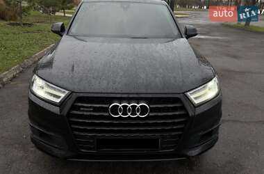 Внедорожник / Кроссовер Audi Q7 2017 в Горишних Плавнях
