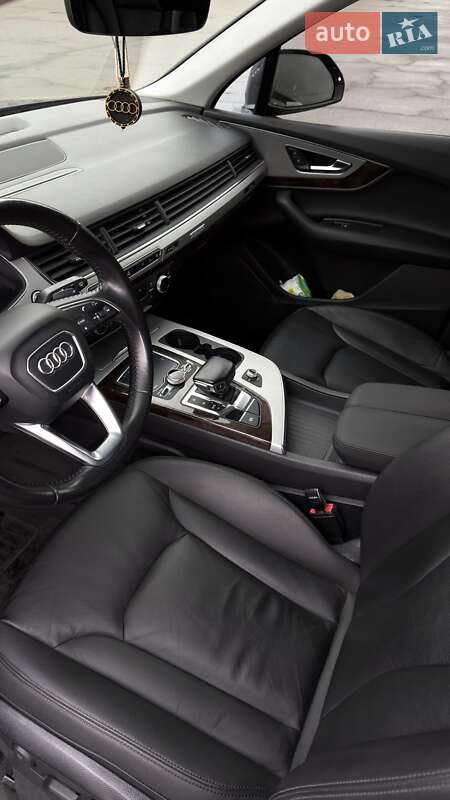 Позашляховик / Кросовер Audi Q7 2017 в Горішніх Плавнях фото 3 Позашляховик / Кросовер Audi Q7 2017 в Горішніх Плавнях