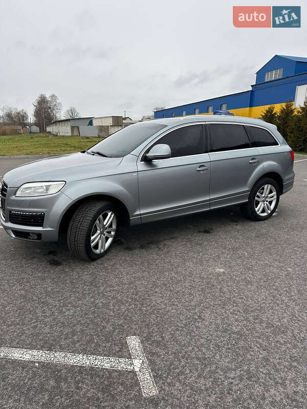Внедорожник / Кроссовер Audi Q7 2007 в Хмельнике