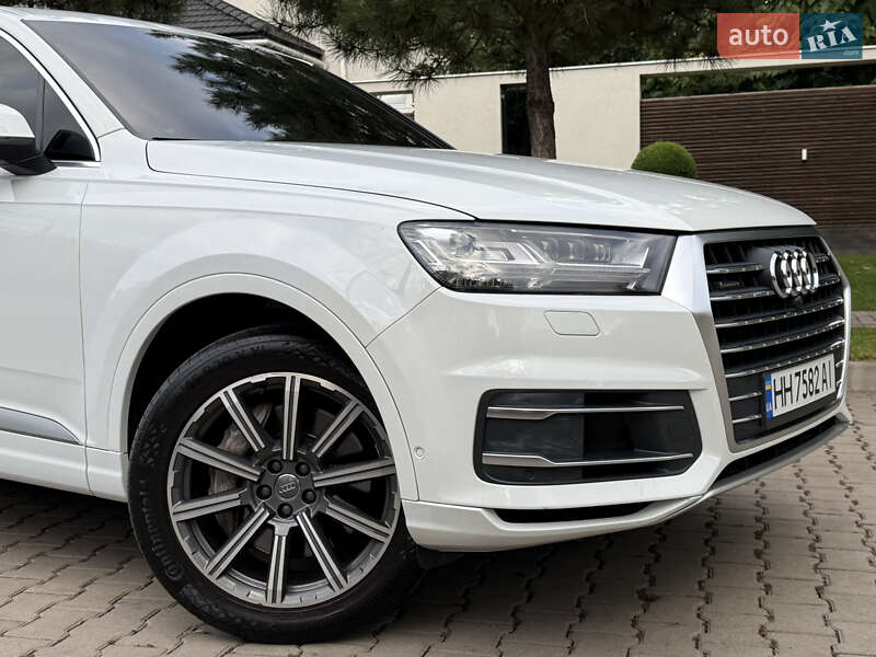 Внедорожник / Кроссовер Audi Q7 2018 в Одессе фото 11 Внедорожник / Кроссовер Audi Q7 2018 в Одессе