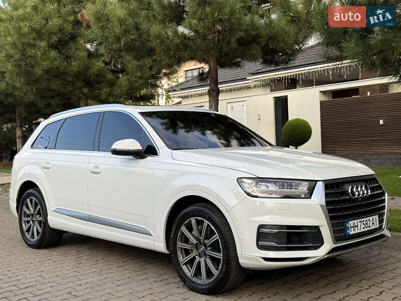 Внедорожник / Кроссовер Audi Q7 2018 в Одессе фото 42 Внедорожник / Кроссовер Audi Q7 2018 в Одессе