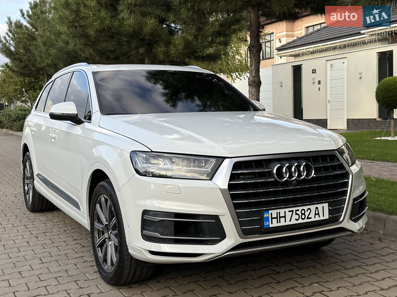 Внедорожник / Кроссовер Audi Q7 2018 в Одессе фото 45 Внедорожник / Кроссовер Audi Q7 2018 в Одессе
