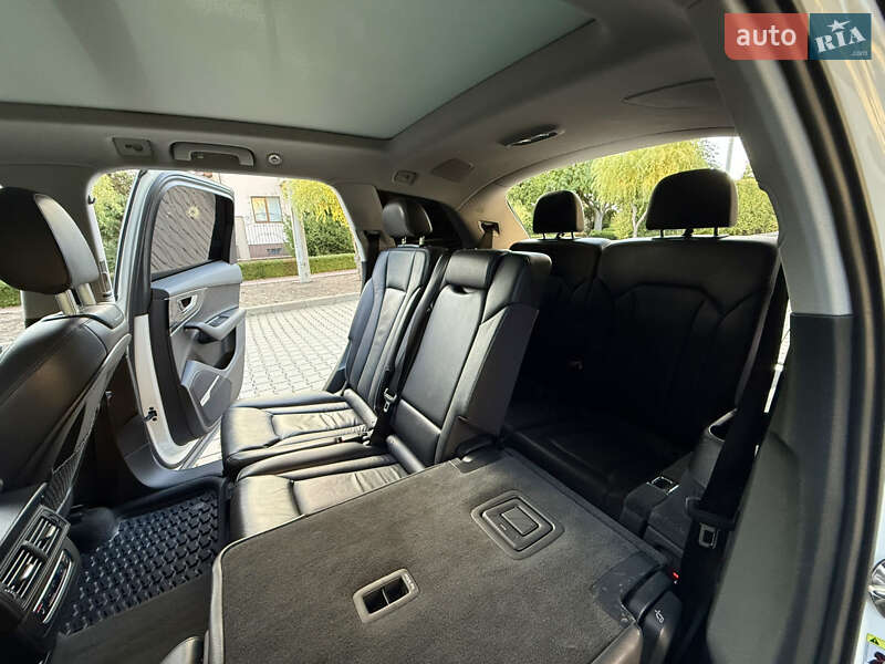 Внедорожник / Кроссовер Audi Q7 2018 в Одессе фото 86 Внедорожник / Кроссовер Audi Q7 2018 в Одессе