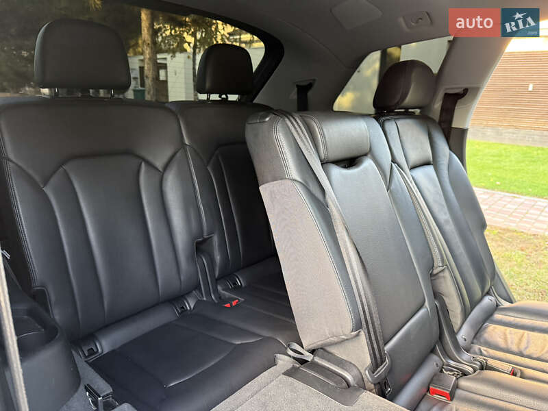 Внедорожник / Кроссовер Audi Q7 2018 в Одессе фото 97 Внедорожник / Кроссовер Audi Q7 2018 в Одессе