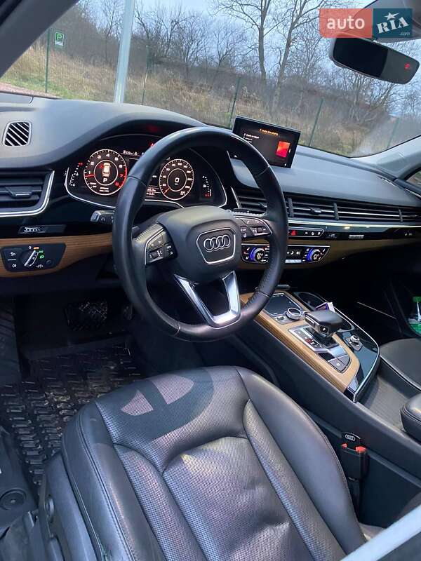 Внедорожник / Кроссовер Audi Q7 2017 в Стрые фото 5 Внедорожник / Кроссовер Audi Q7 2017 в Стрые