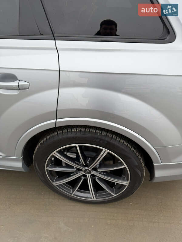 Внедорожник / Кроссовер Audi Q7 2023 в Львове фото 10 Внедорожник / Кроссовер Audi Q7 2023 в Львове