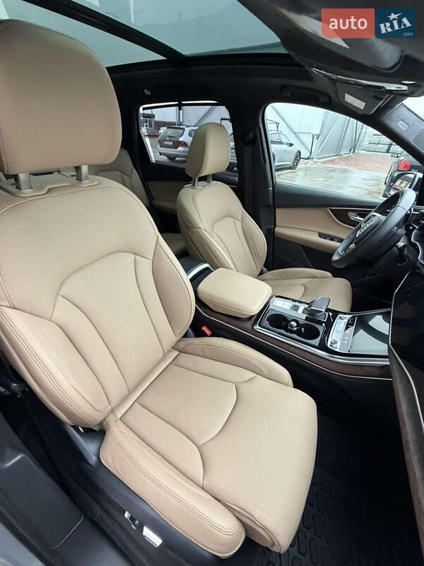 Внедорожник / Кроссовер Audi Q7 2023 в Львове фото 12 Внедорожник / Кроссовер Audi Q7 2023 в Львове