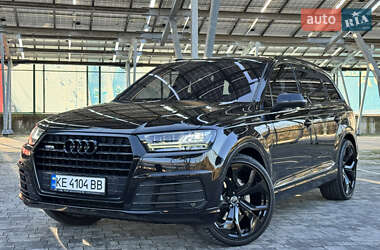 Позашляховик / Кросовер Audi Q7 2015 в Львові