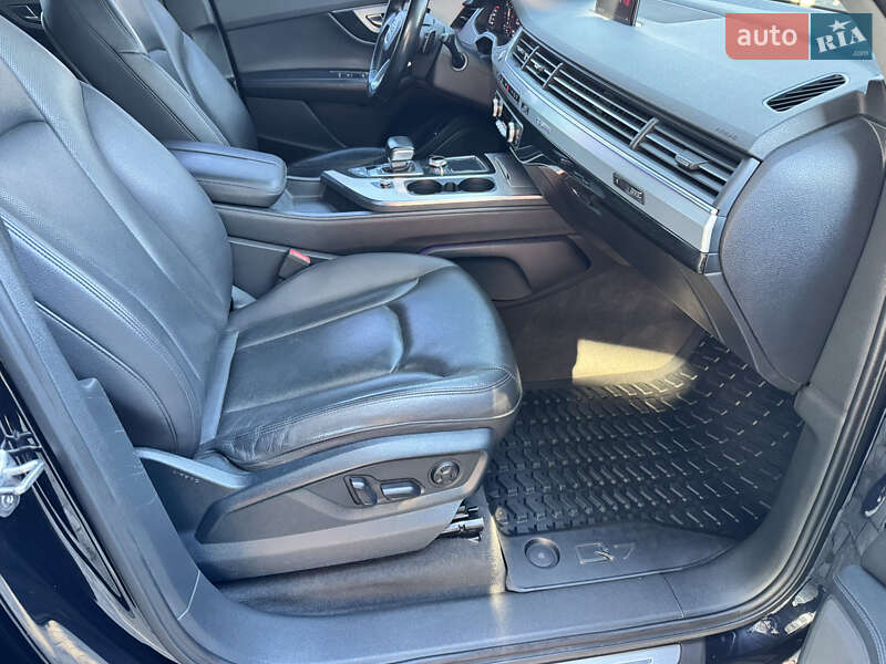 Внедорожник / Кроссовер Audi Q7 2015 в Львове фото 47 Внедорожник / Кроссовер Audi Q7 2015 в Львове