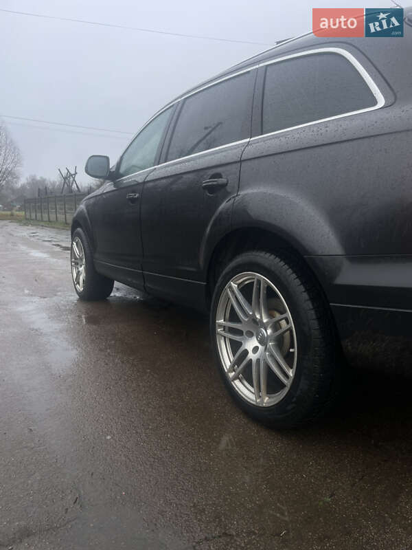 Внедорожник / Кроссовер Audi Q7 2009 в Житомире