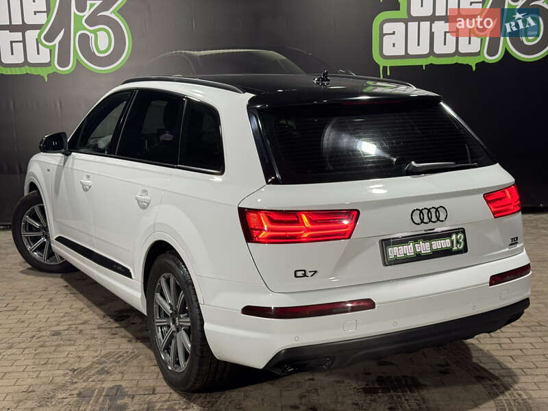 Внедорожник / Кроссовер Audi Q7 2017 в Одессе фото 16 Внедорожник / Кроссовер Audi Q7 2017 в Одессе