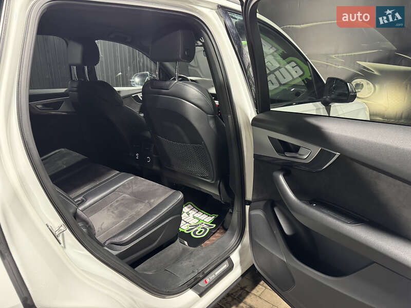 Внедорожник / Кроссовер Audi Q7 2017 в Одессе фото 25 Внедорожник / Кроссовер Audi Q7 2017 в Одессе