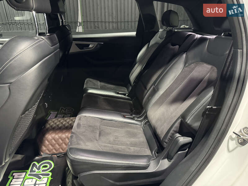 Внедорожник / Кроссовер Audi Q7 2017 в Одессе фото 30 Внедорожник / Кроссовер Audi Q7 2017 в Одессе
