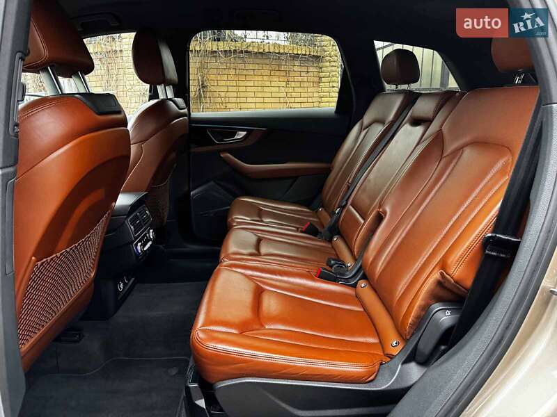 Внедорожник / Кроссовер Audi Q7 2018 в Киеве фото 39 Внедорожник / Кроссовер Audi Q7 2018 в Киеве