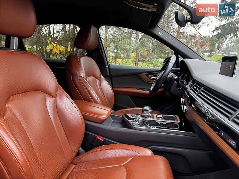 Внедорожник / Кроссовер Audi Q7 2018 в Киеве фото 45 Внедорожник / Кроссовер Audi Q7 2018 в Киеве
