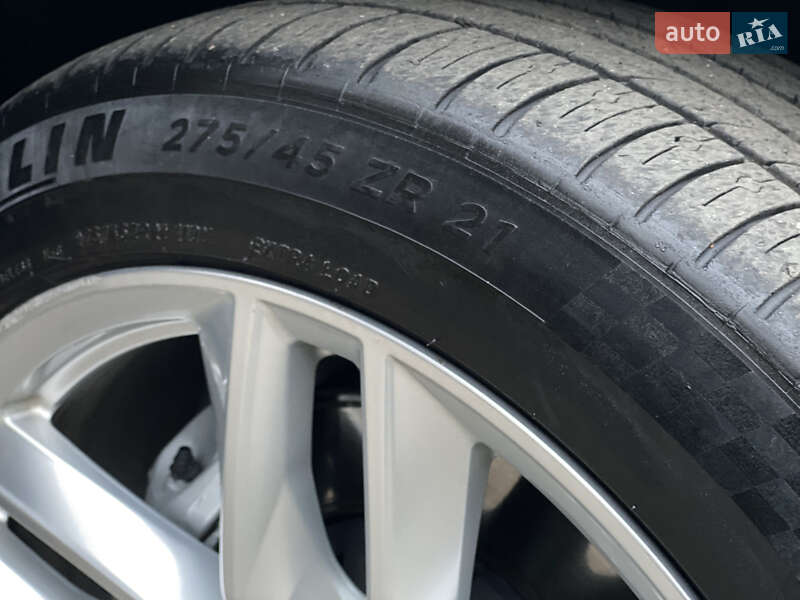 Внедорожник / Кроссовер Audi Q7 2016 в Соленом