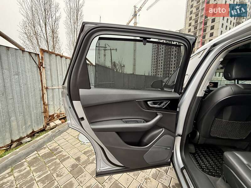 Внедорожник / Кроссовер Audi Q7 2015 в Одессе фото 80 Внедорожник / Кроссовер Audi Q7 2015 в Одессе