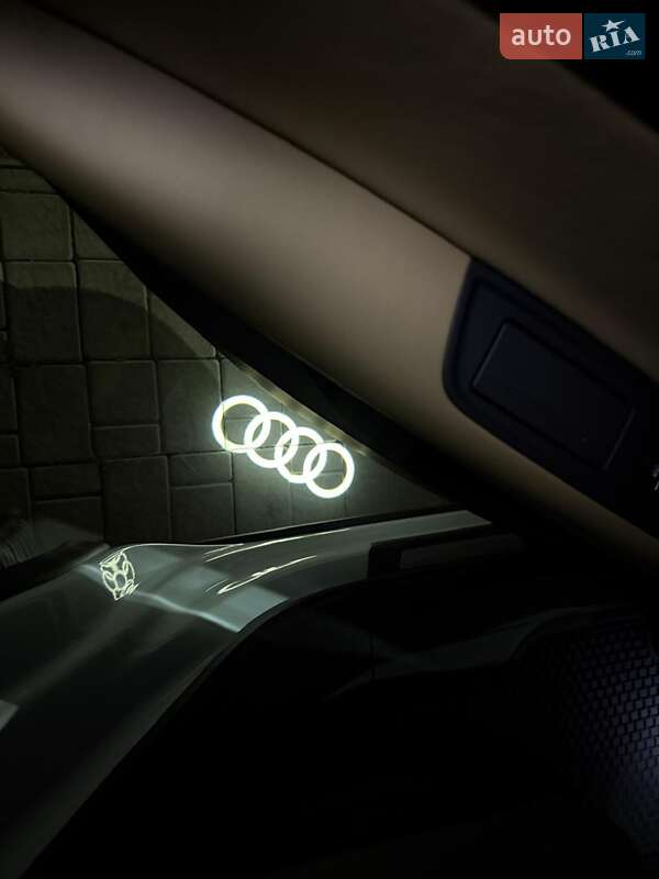 Внедорожник / Кроссовер Audi Q7 2023 в Днепре фото 30 Внедорожник / Кроссовер Audi Q7 2023 в Днепре