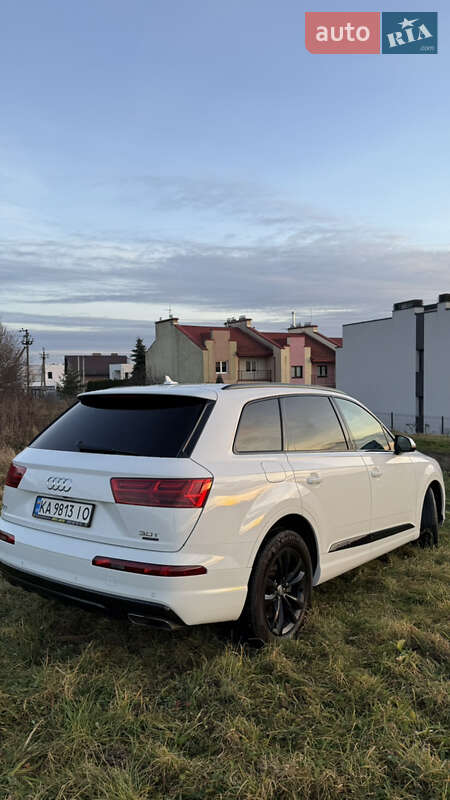 Внедорожник / Кроссовер Audi Q7 2017 в Львове