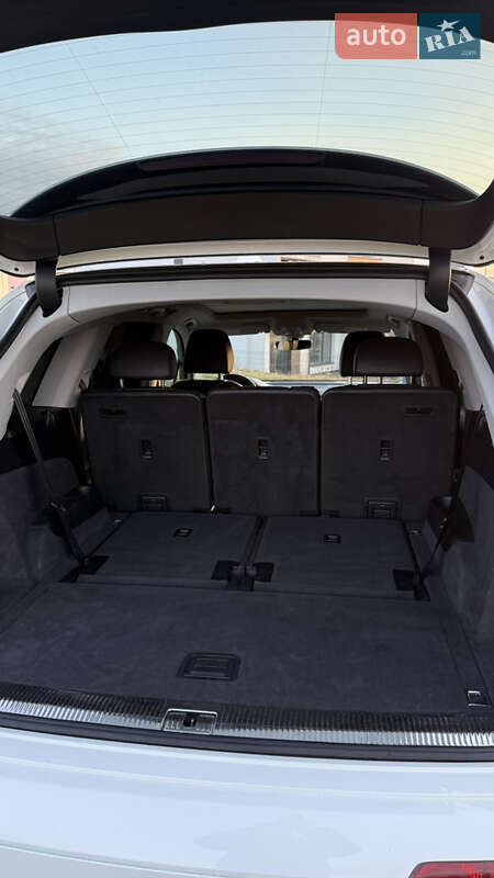 Внедорожник / Кроссовер Audi Q7 2017 в Львове