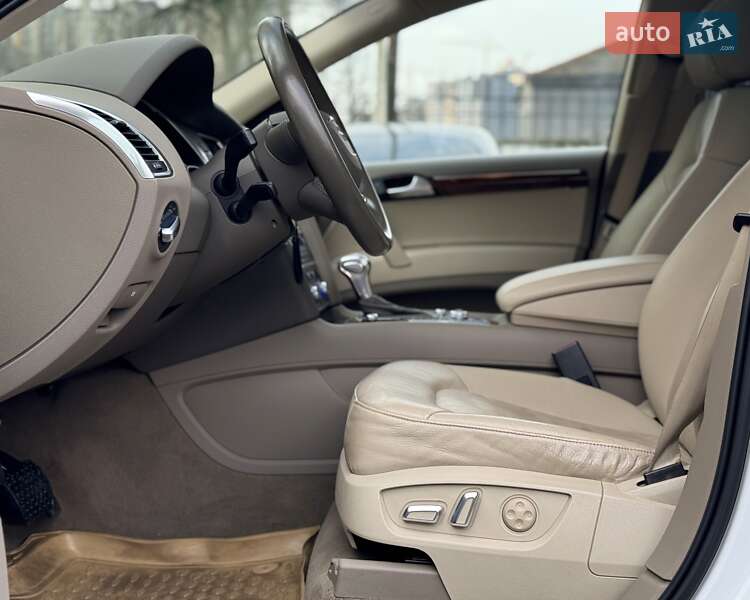 Внедорожник / Кроссовер Audi Q7 2012 в Киеве