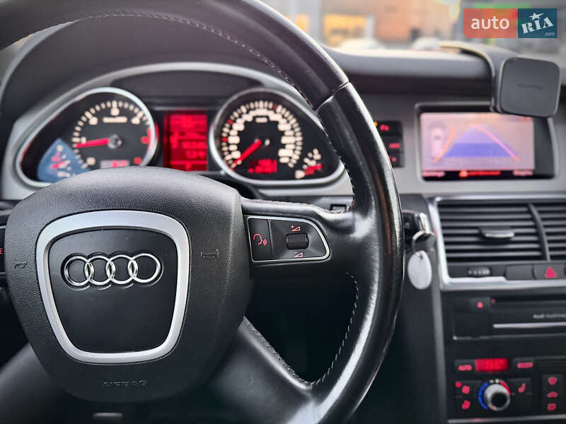 Внедорожник / Кроссовер Audi Q7 2011 в Львове фото 31 Внедорожник / Кроссовер Audi Q7 2011 в Львове