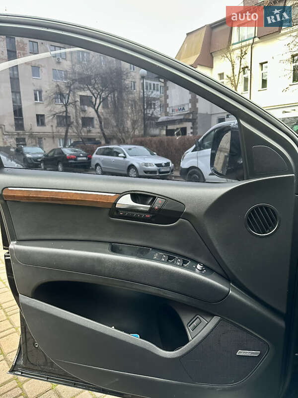 Внедорожник / Кроссовер Audi Q7 2010 в Ивано-Франковске