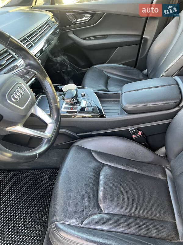 Внедорожник / Кроссовер Audi Q7 2016 в Черновцах фото 8 Внедорожник / Кроссовер Audi Q7 2016 в Черновцах