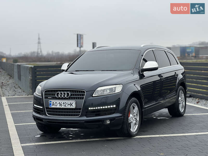 Внедорожник / Кроссовер Audi Q7 2007 в Мукачево