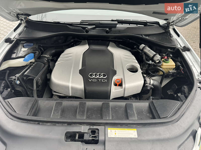 Внедорожник / Кроссовер Audi Q7 2013 в Тернополе