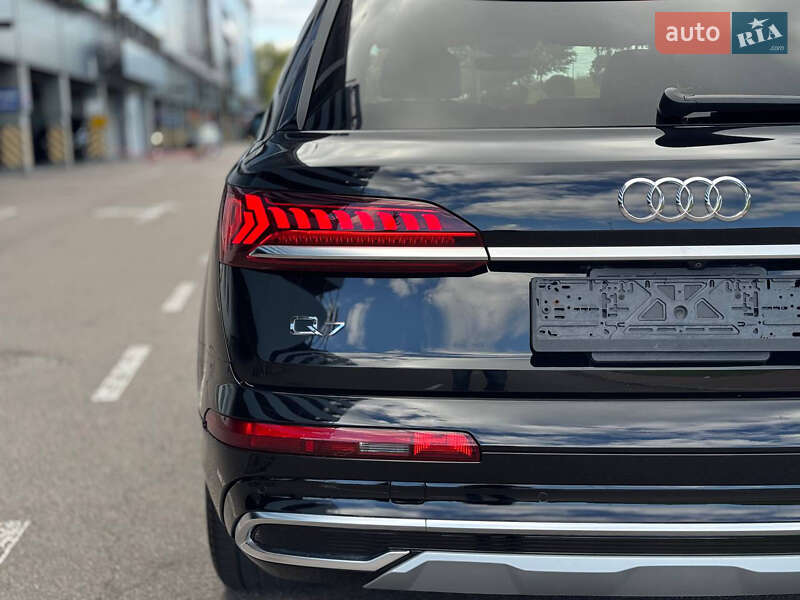 Внедорожник / Кроссовер Audi Q7 2020 в Киеве фото 10 Внедорожник / Кроссовер Audi Q7 2020 в Киеве